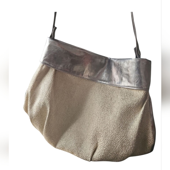 Hagara Embossed and Smooth Metallic Hobo Shoulder Bag - Picture 3 of 14